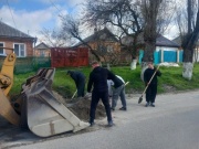 Студенты техникума приняли участие в работах по благоустройству города Кропоткина